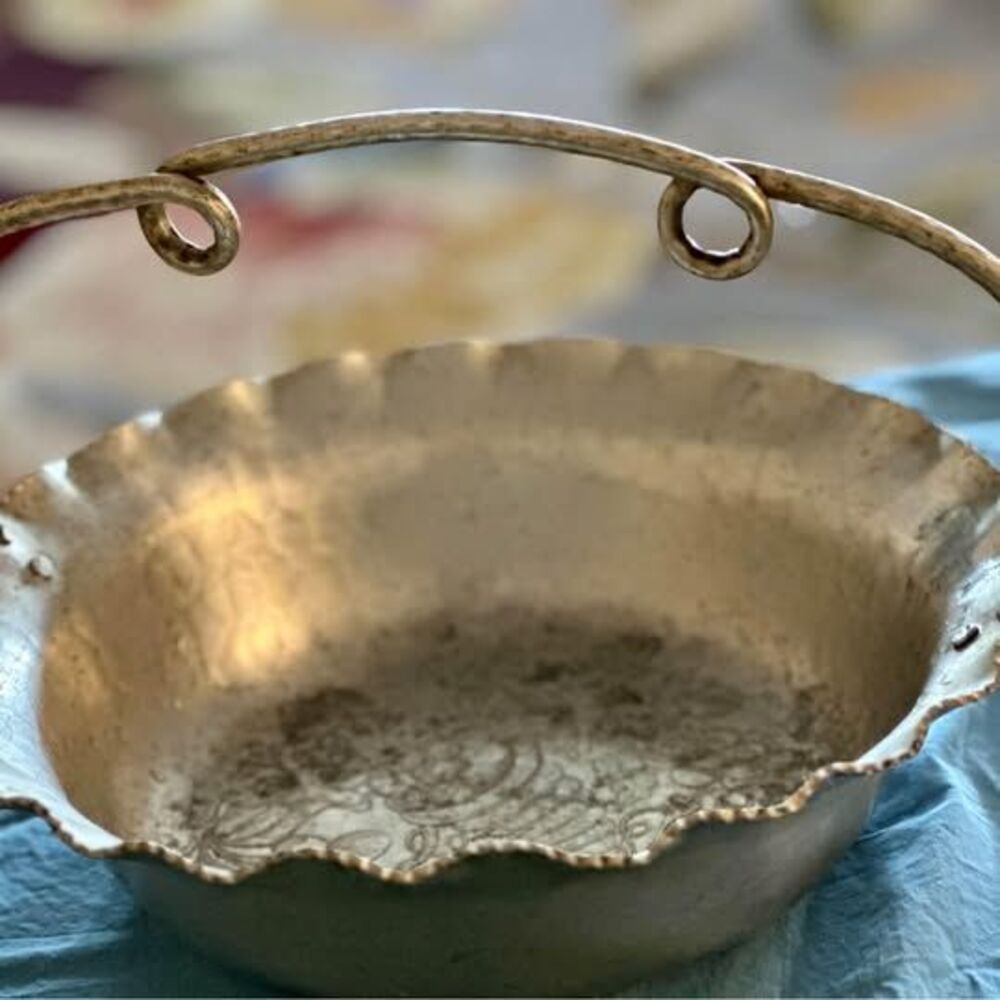 Fun and versatile vintage cromwell hand wrought aluminum bowl. circa 1950